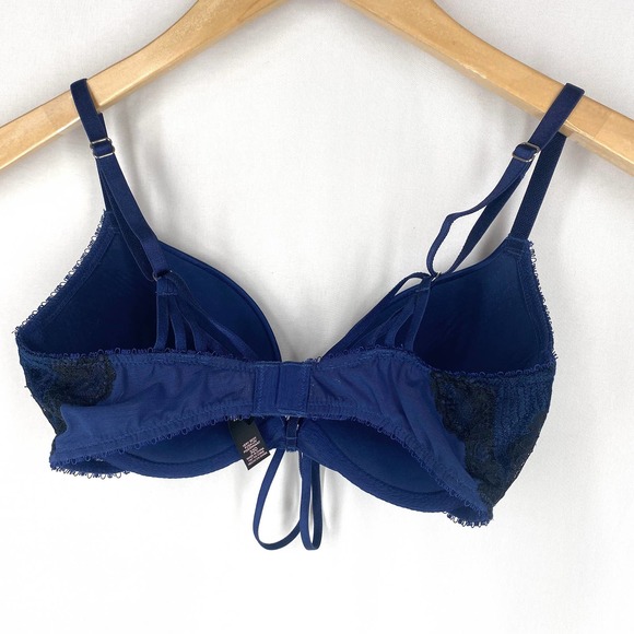 Victoria's Secret Very Sexy Push Up Bra Blue Black Lace Strappy Underwire 32D - Picture 2 of 8